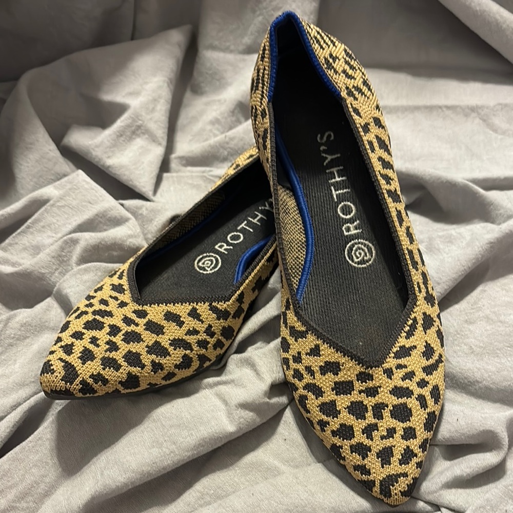 Rothy's Women's Leopard Print Flats